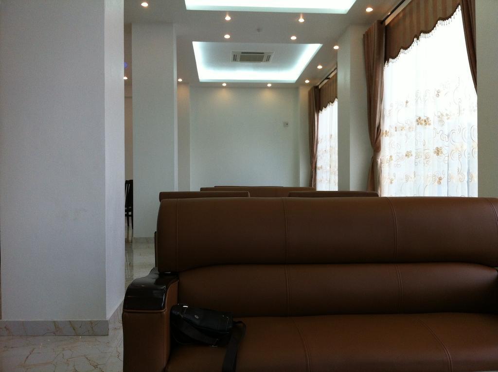 נין בין Royal Anan Hotel מראה חיצוני תמונה