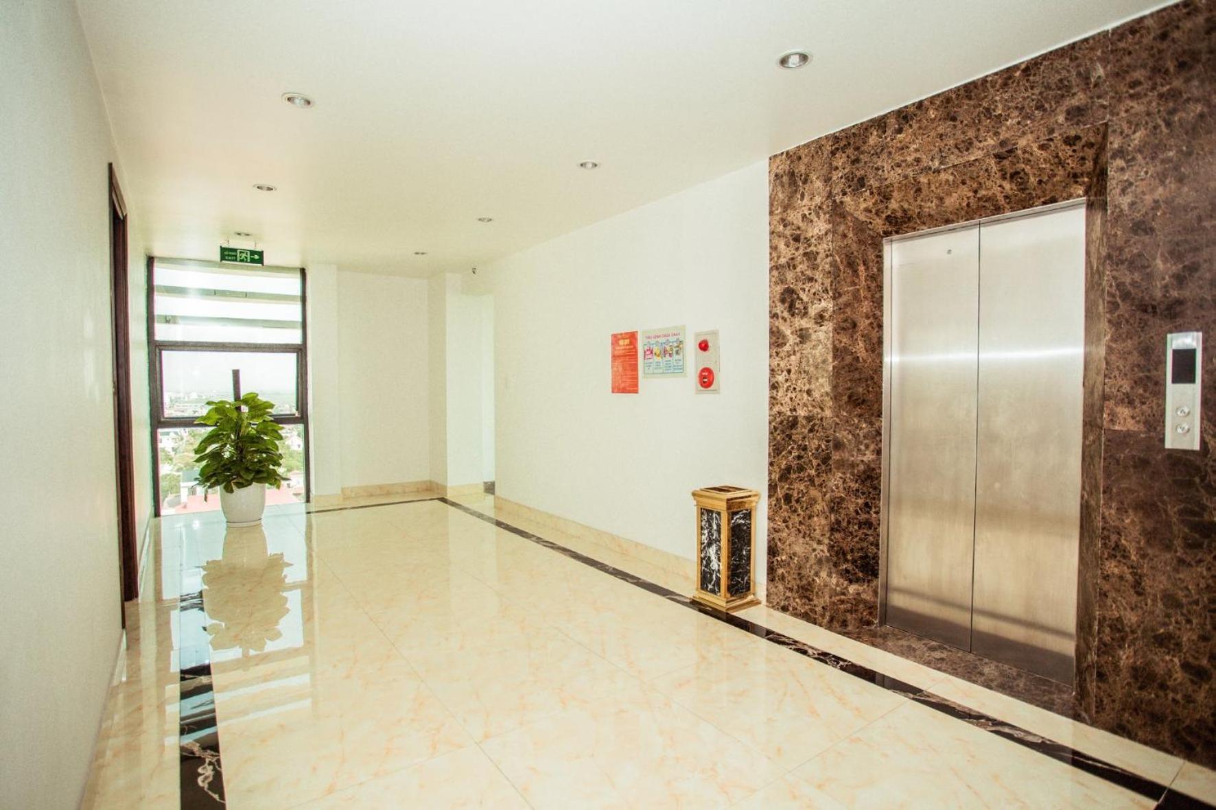 נין בין Royal Anan Hotel מראה חיצוני תמונה